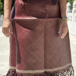 Colour Ta'ovala Lou'akau