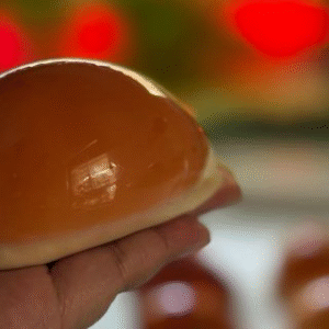 Image of Puleoto Koula Shell (Golden Cowrie Shell)