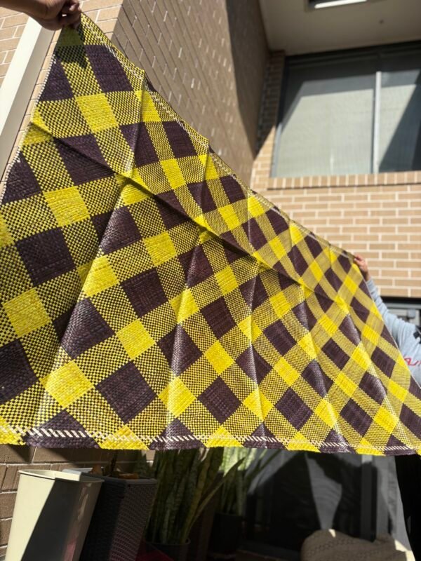 Ta'ovala Lou'akau Checkered Yellow