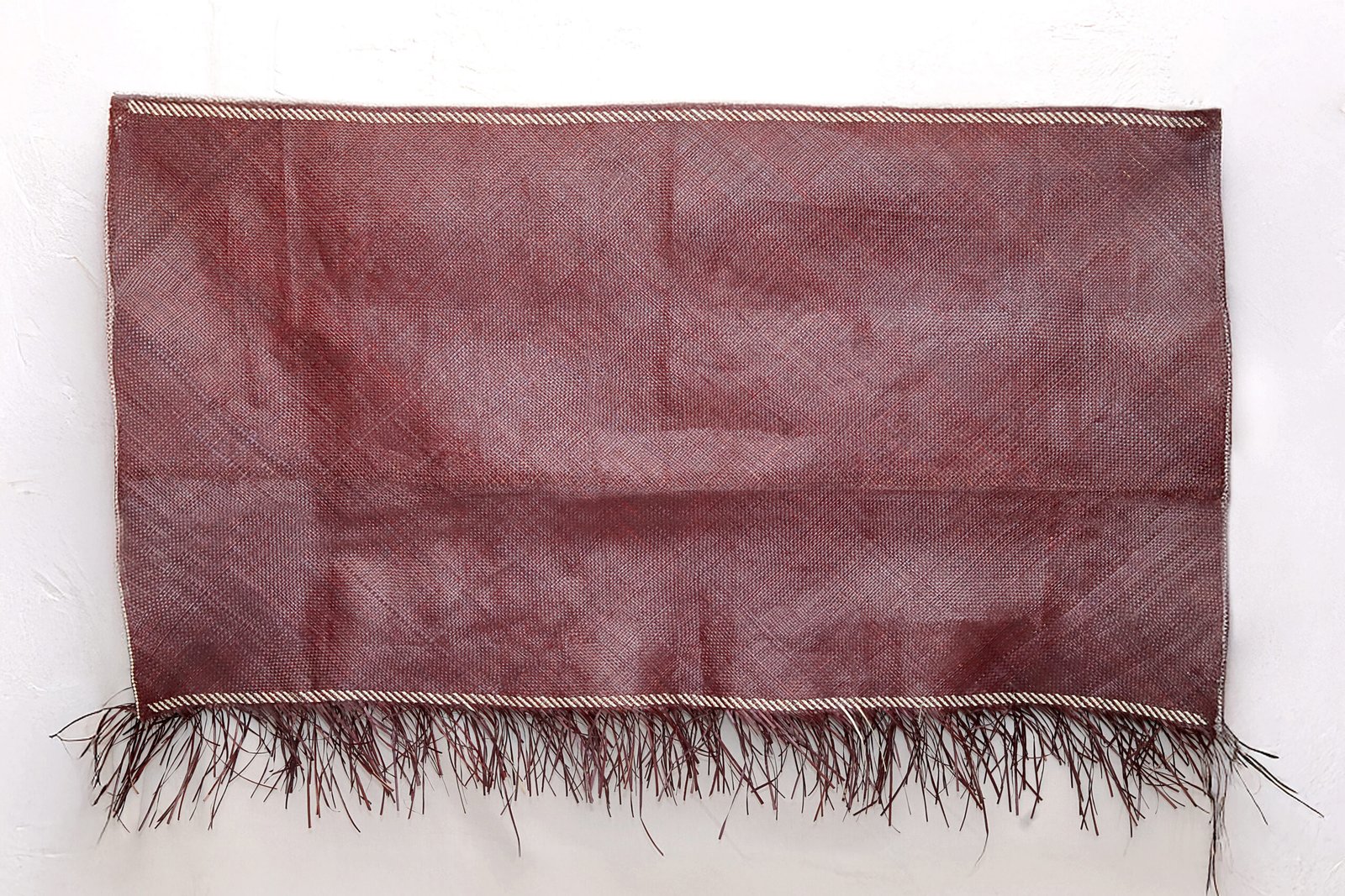 Maroon Ta'ovala 7x4